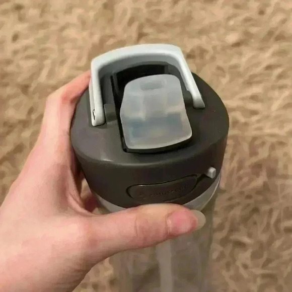 Contigo Grey Waterbottle - Picture 3 of 4